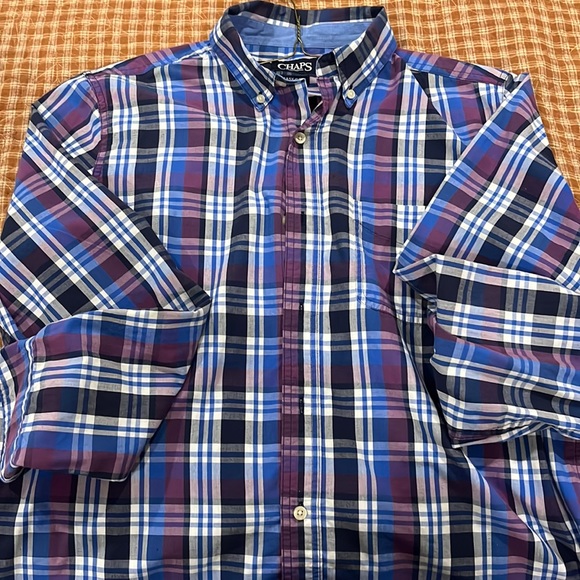 Chaps Other - Men’s Chaps Easycare Buttondown shirt size: Medium